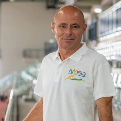 Kelenföldi Tibor doorman