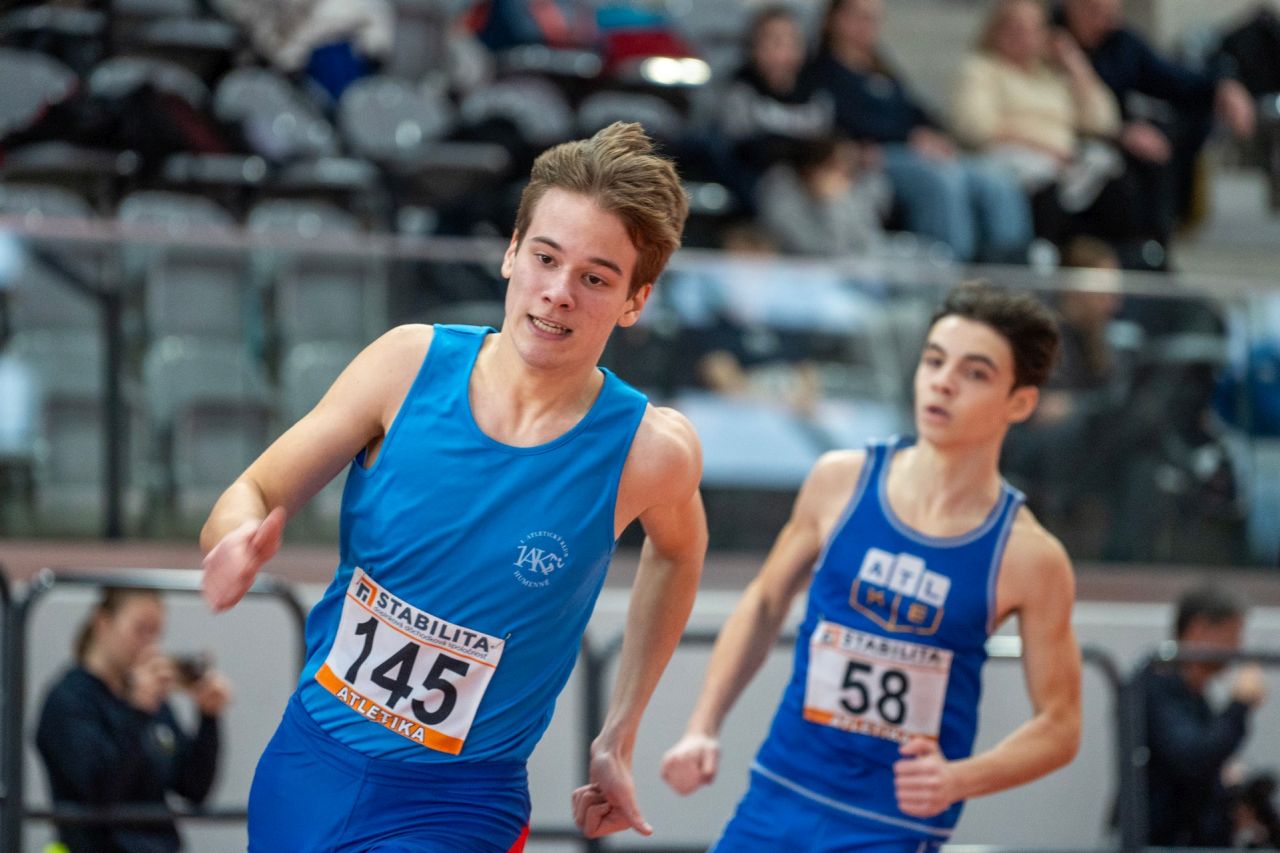 With swing at the Nyíregyháza Athletics Centre: Slovak-Hungarian Athletics Challenge 2024.