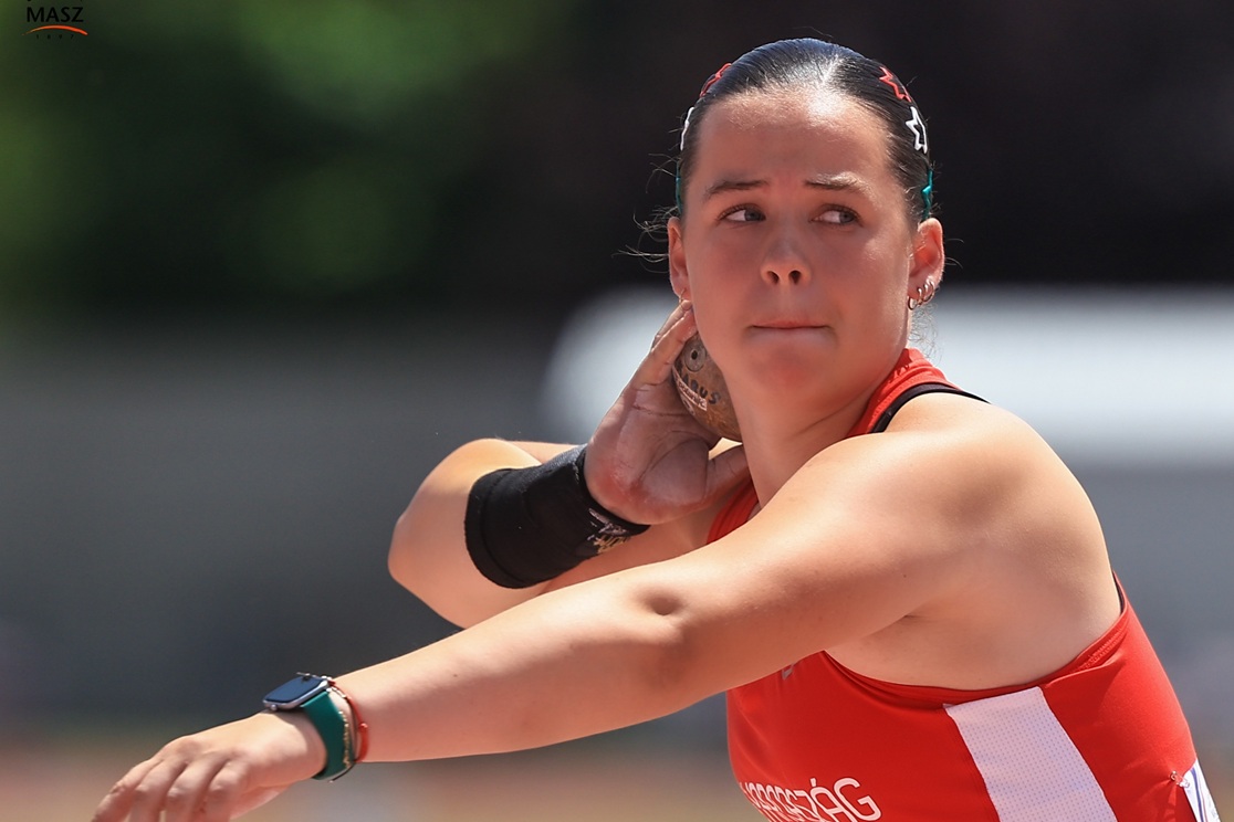 The Czechs won the U18 National Team Meet in Nyíregyháza, with the Hungarian juniors hot on their heels throughout