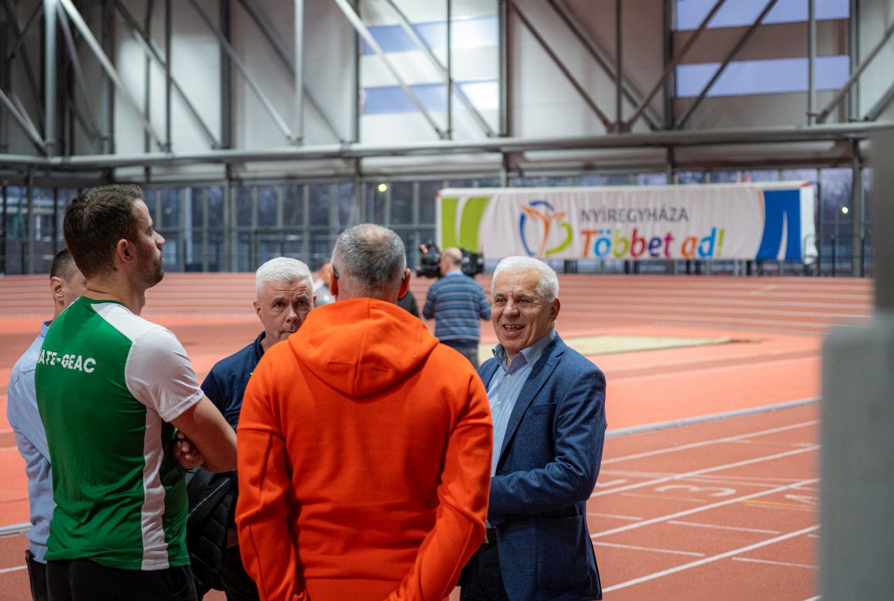 Dr. Ferenc Kovács' pioneering visit to the Nyíregyháza Athletics Centre